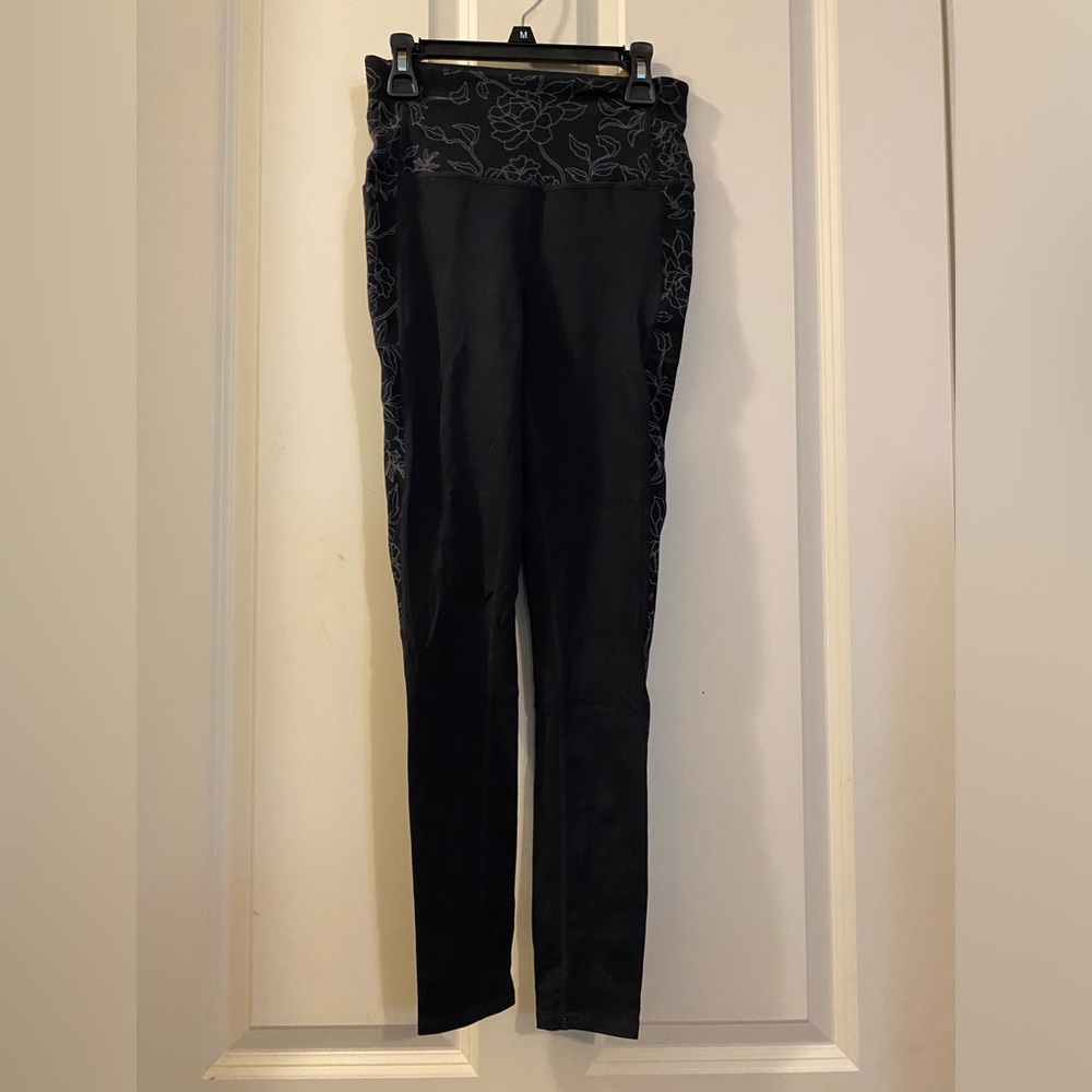 Skechers Los Angeles Black Floral Patterned Leggings size XS